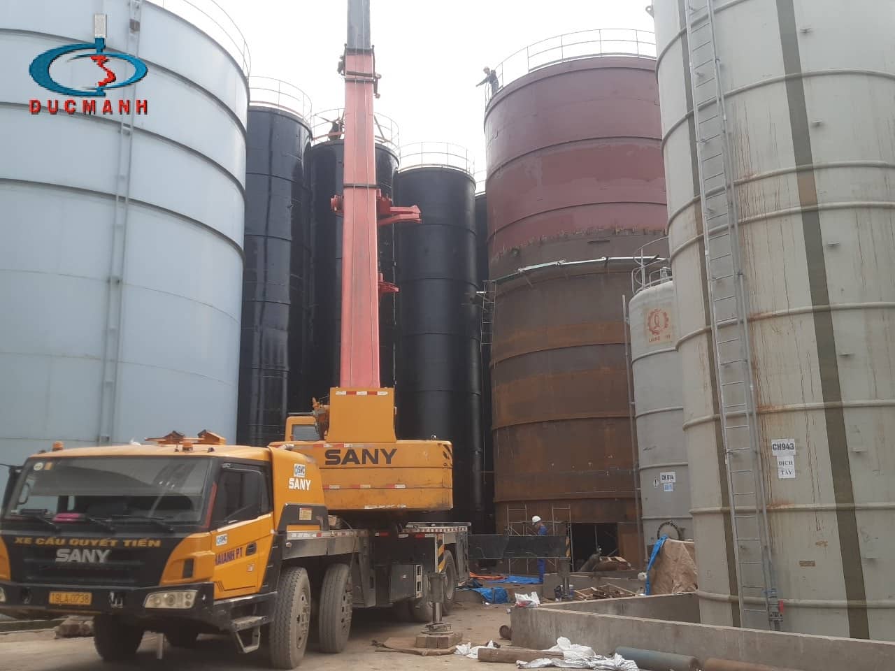 Bồn Chứa Hóa Chất Giá Tốt | Đảm Bảo Chất Lượng, An Toàn