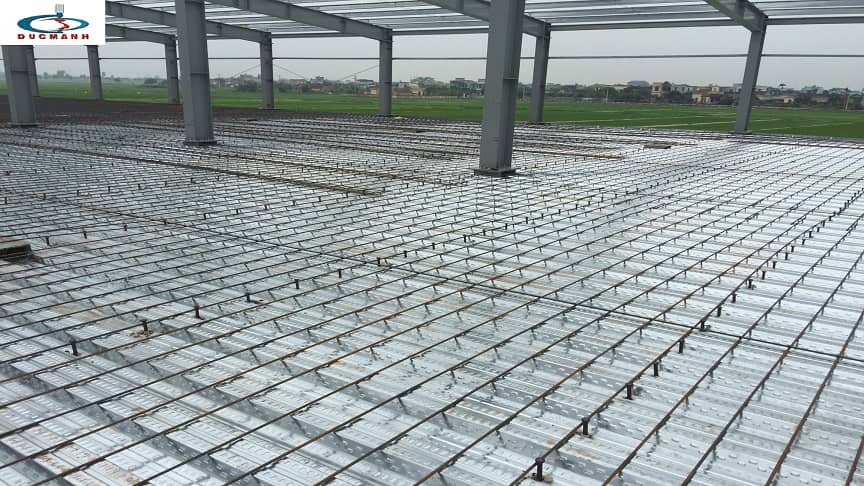 cấu tạo vào nguyên lý hoạt động của sàn deck