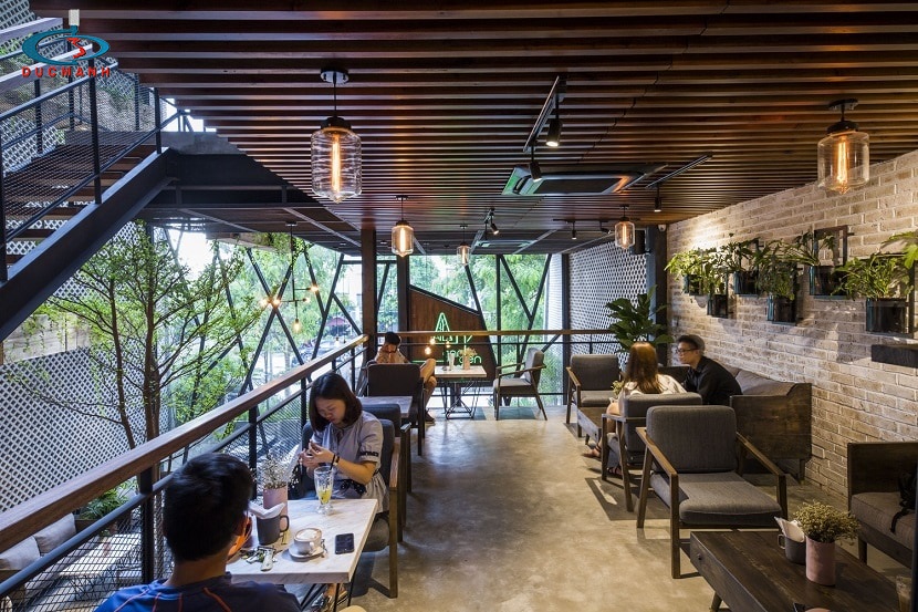sàn deck ứng dụng trong xây dựng nhà hàng, quán cafe