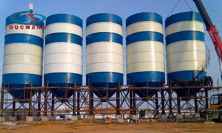 ứng dụng cụ thể của silo công nghiệp trong ngành sản xuất và đời sống