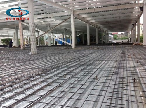 ứng dụng tôn sàn deck trong công nghiệp xây dựng